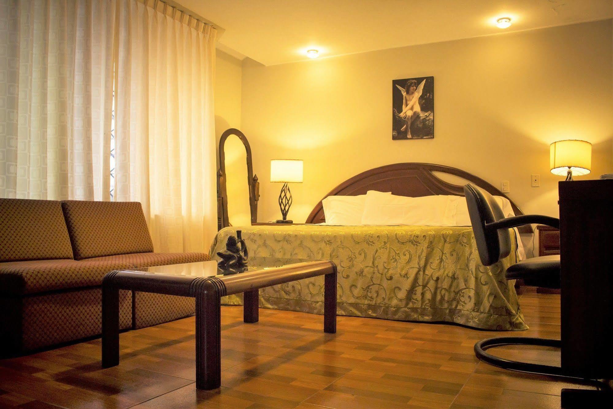 Casablanca Lima Hotel ภายนอก รูปภาพ